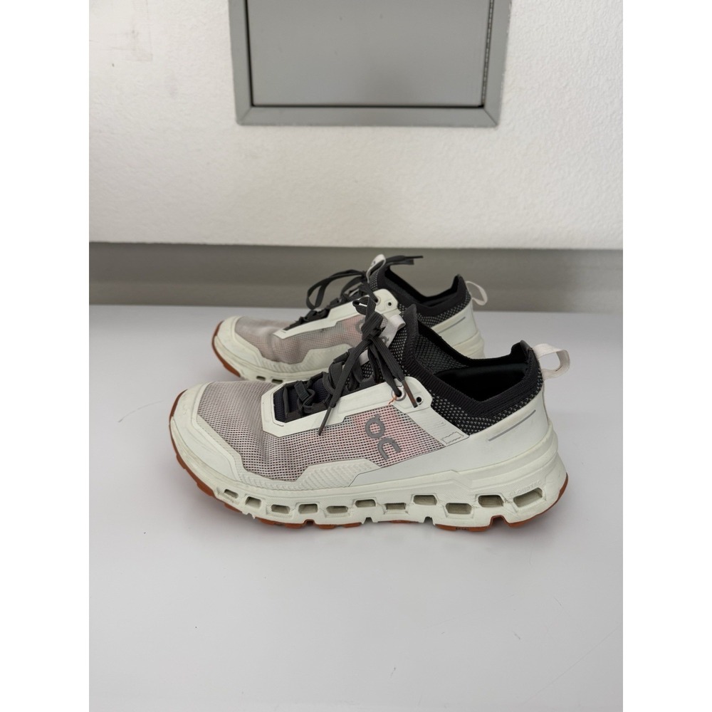 On Cloudultra Men's Trail Running Shoes Size 9.5 White Grey Orange Athletic Shoe